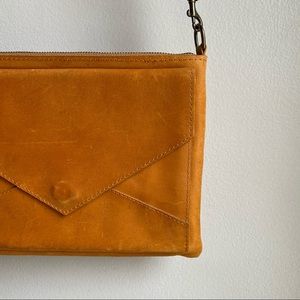 ABLE // Envelope Leather Crossbody